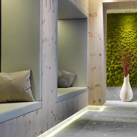 Goldener Adler - Im Sommer Silvretta Card Premium Inkludiert 호텔 4*