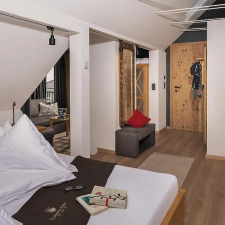 Goldener Adler - Im Sommer Silvretta Card Premium Inkludiert 4*