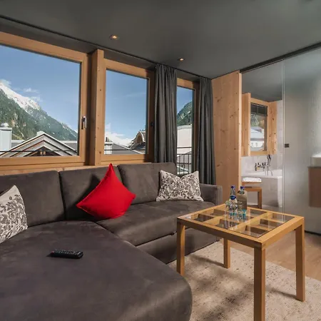 Готель Goldener Adler - Im Sommer Silvretta Card Premium Inkludiert 4*